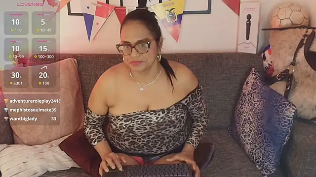 دردشة Angelabrowm الجنسية المباشرة