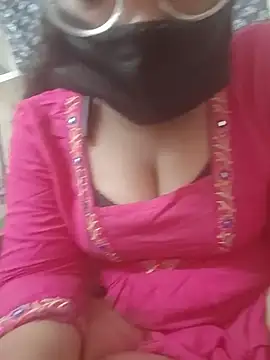 XXX chat uživo modela MaggieTelugu-15