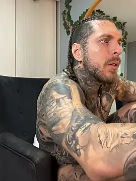ThomasHells Live XXX-Chat