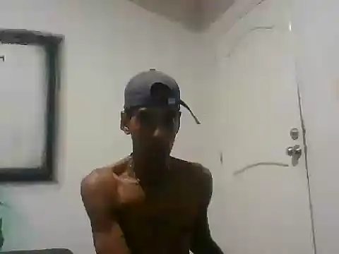 AlbertBigCockn Live XXX chat