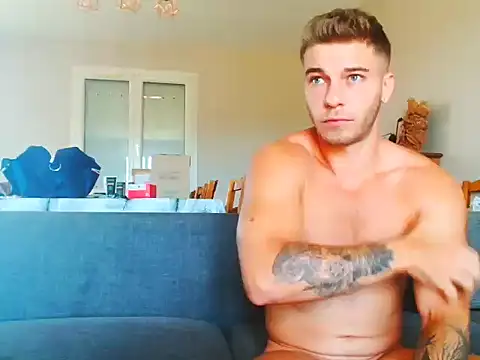 Elkafit28 live XXX chat