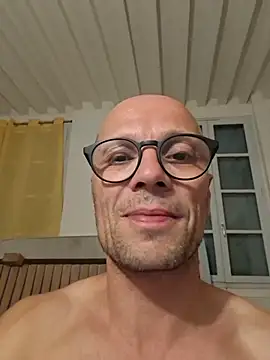 Chatroom XXX en direct de wedge75