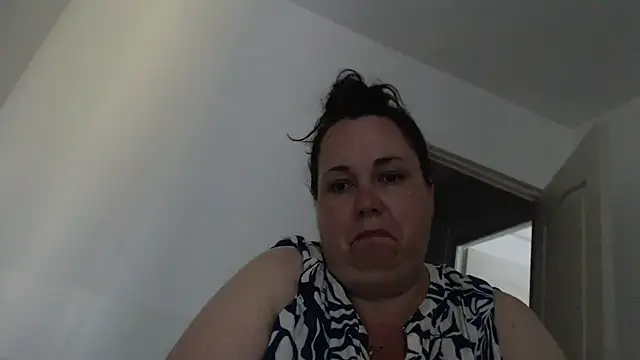 Chat +18 de WendyRhoades ao vivo