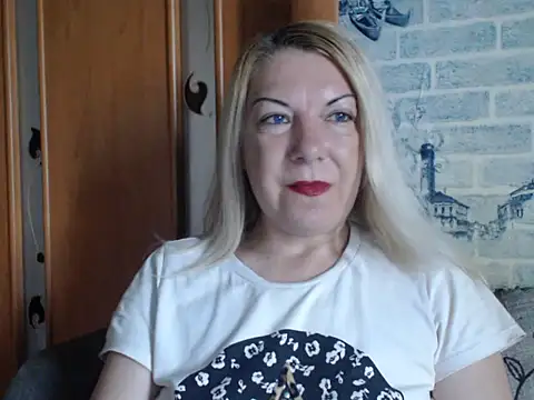 Czat XXX na żywo – Lillia_Ray
