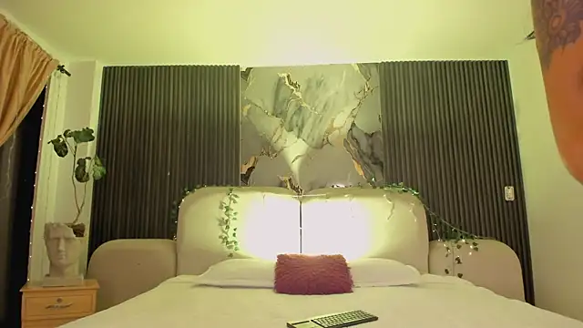 JazminRusso_'s Live XXX Chat