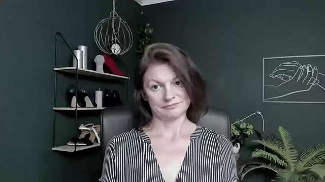 VivianWILDn Live XXX chat