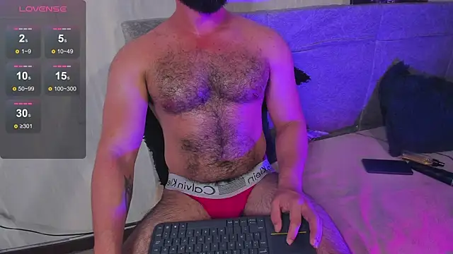Luke_Diaz7 Adlı Modelin Canlı XXX Sohbeti
