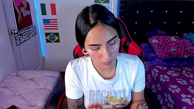 Samanthademonx20_ Live XXX-chat