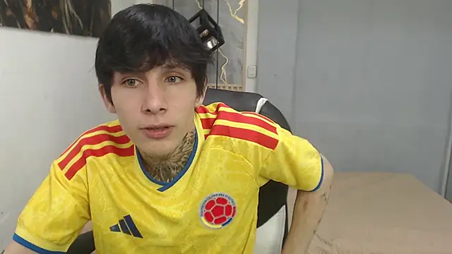 Cry_thereal Live XXX-Chat