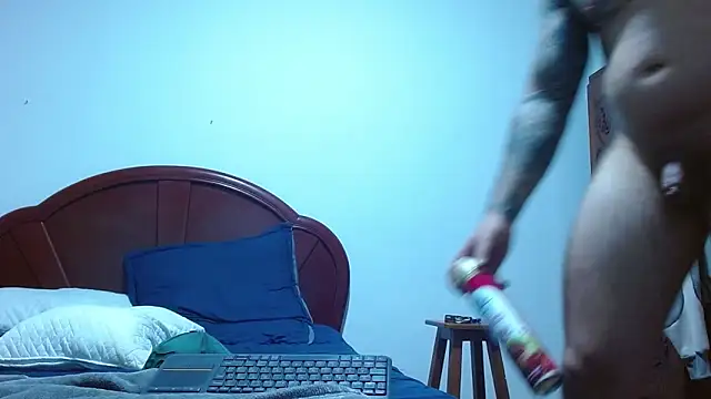 Joeysexx2 Adlı Modelin Canlı XXX Sohbeti