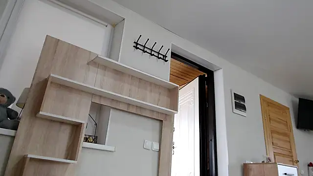 increible_della: απευθείας συνομιλία ΧΧΧ