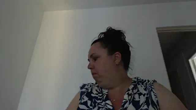 Chat +18 de WendyRhoades ao vivo