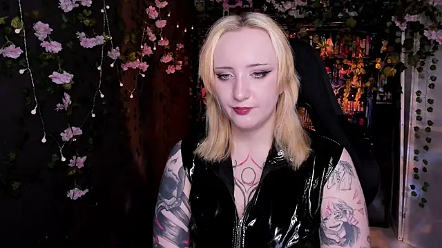 AsheLucker Chat XXX in diretta
