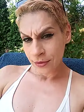 Živý XXX chat KittyDesiree