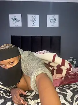 Ebony_Warlock_ – Naživo XXX chat