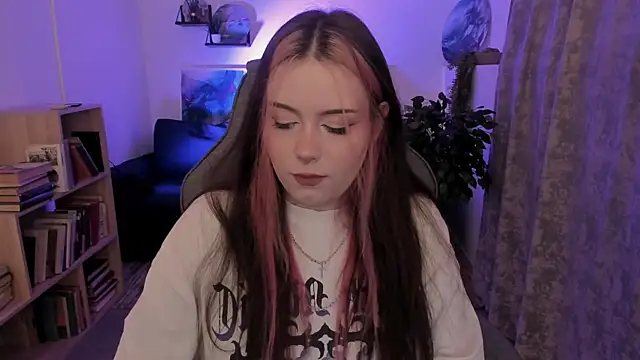 CoraMiel Live XXX-chat