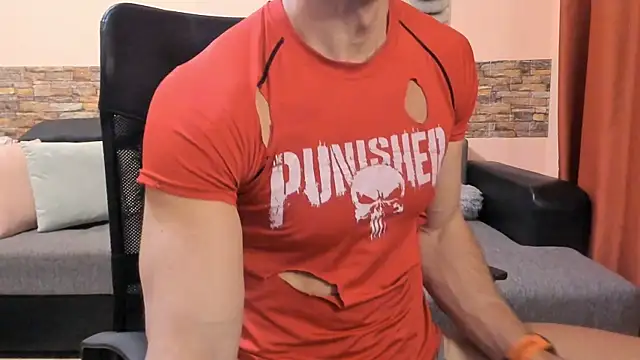 عرض كام HotHunkTrainer