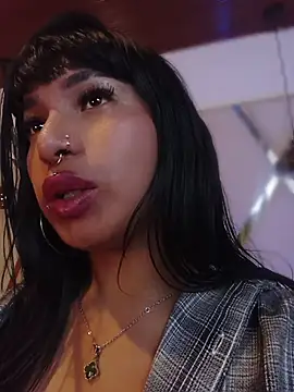 Chat XXX en directo de MeelFox