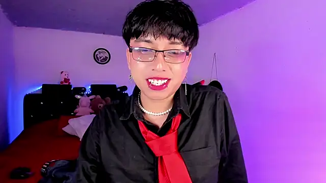 AnggelONfiree Adlı Modelin Canlı XXX Sohbeti