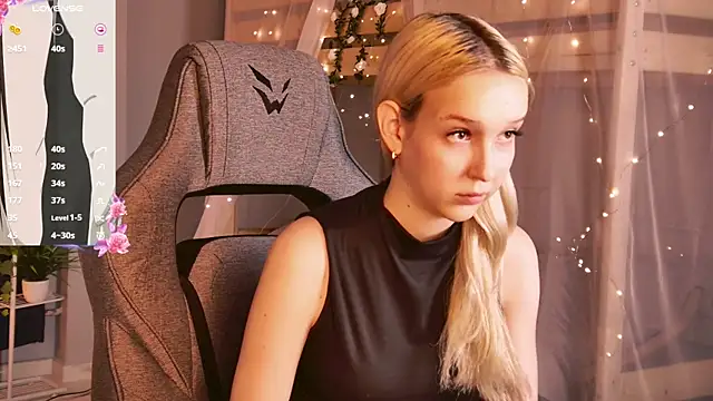 MaoqiBeverly's Live XXX Chat