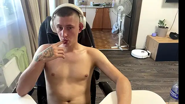 Keksik_ – Naživo XXX chat
