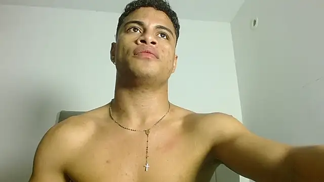 Chat XXX en directo de Jose_And_Daniel