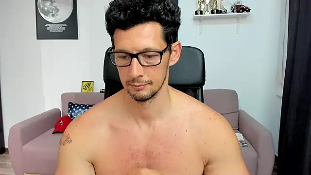 Chat XXX en directo de BrutusK08