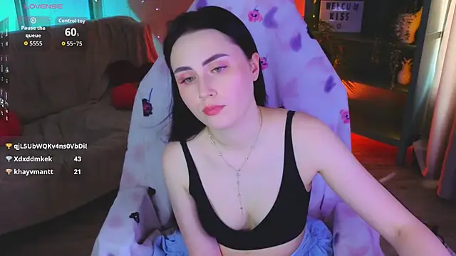 XXX chat uživo modela NoraLumi