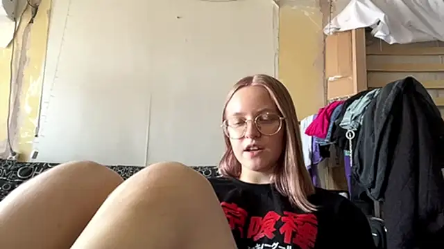 WinifredLunney's Live XXX Chat