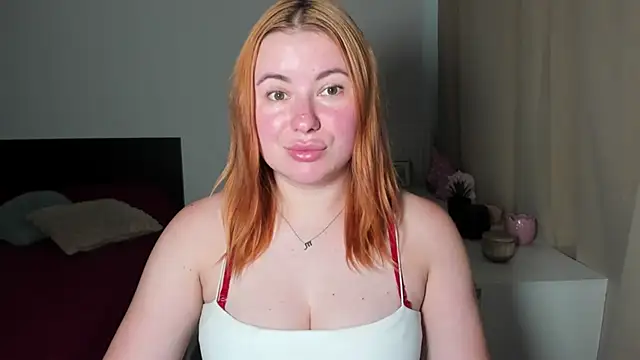 Chat XXX en directo de LAYLAxSTAR