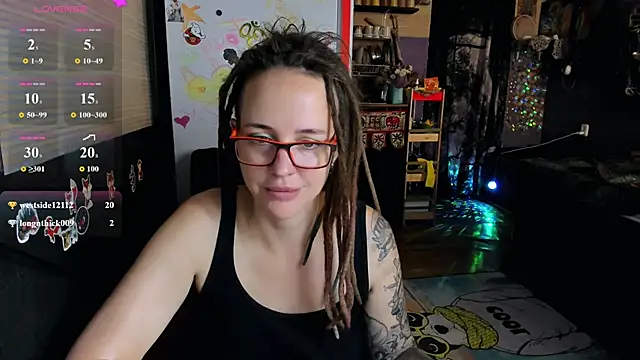 Онлайн чат XXX LisaFoxy_y