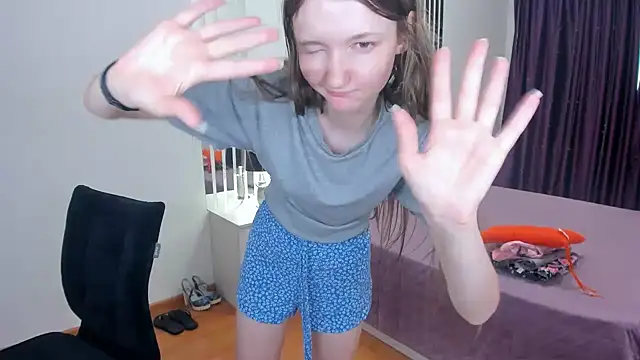 NikaRain's Live XXX Chat