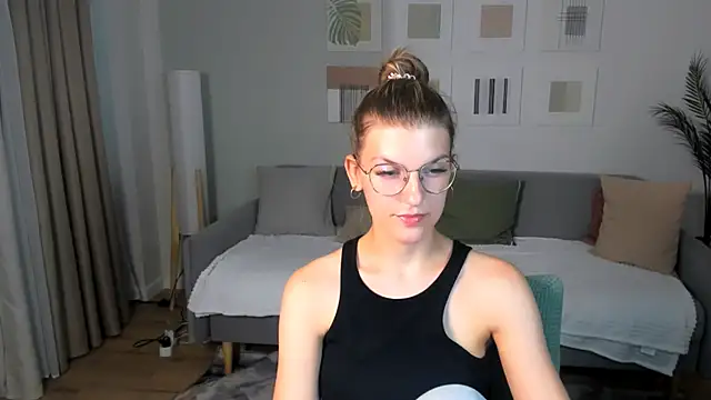 AnnaThorne's Live XXX Chat
