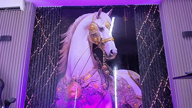 دردشة Miss_Isa_ الجنسية المباشرة