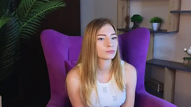 TashiaFink – Naživo XXX chat
