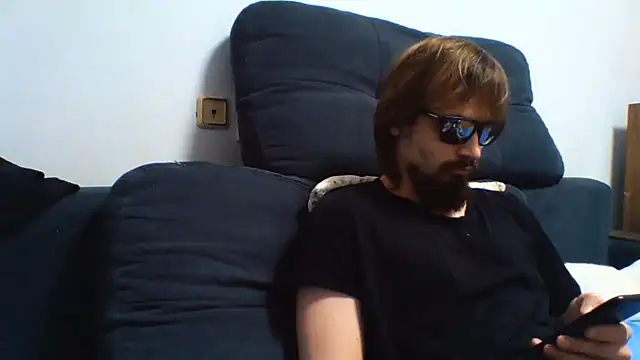 Chatroom XXX en direct de KaelNox