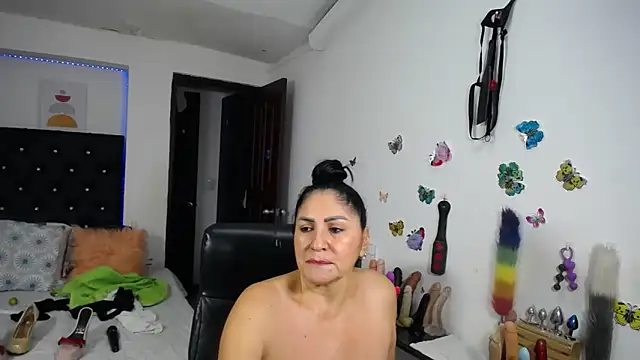 Czat XXX na żywo – mature_bigboobs10