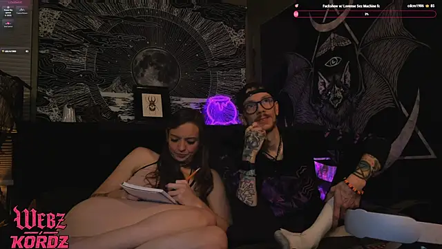 webzandkordz's Live XXX Chat