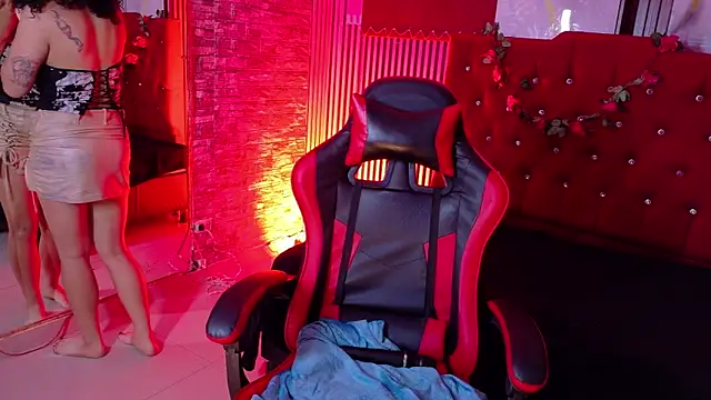 Živý XXX chat mia_hernnandez