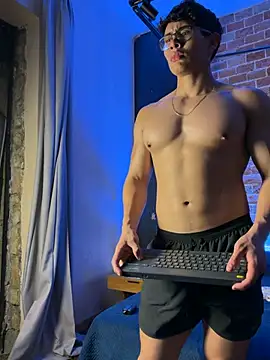 GrayAndrews – Naživo XXX chat