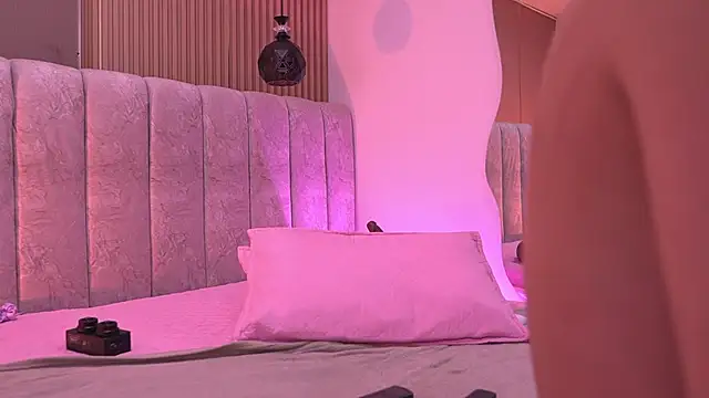 violeta_aroca: απευθείας συνομιλία ΧΧΧ