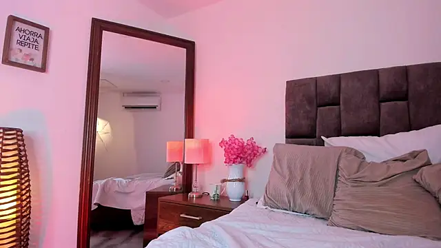 دردشة HecateMoon الجنسية المباشرة