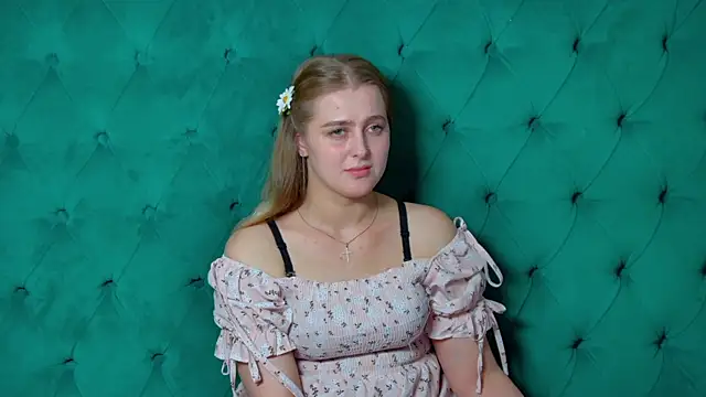 Онлайн чат XXX EllaBells
