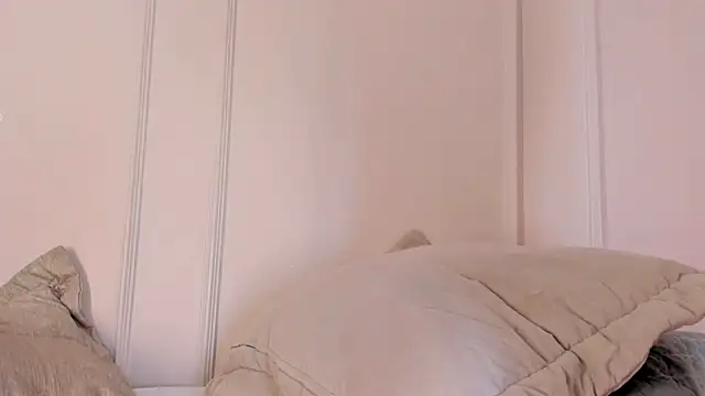 Mariapettit's Live XXX Chat