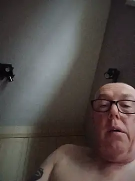 Saintbull68 Live XXX-Chat