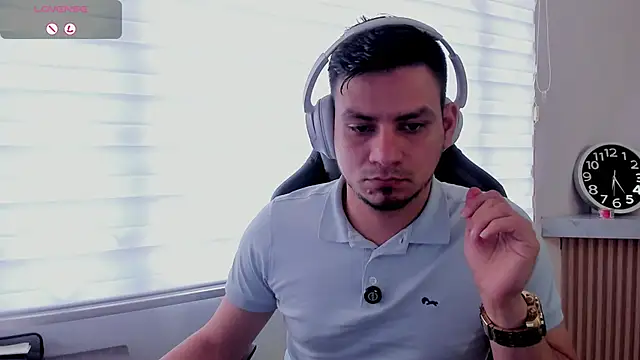 Rick_Adams élő XXX-chatje