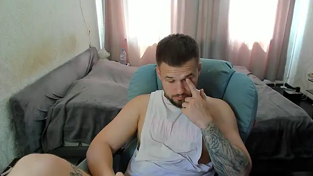 Czat XXX na żywo – Vladik_b