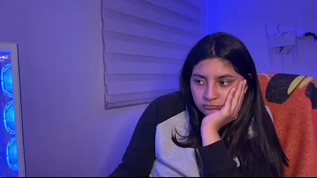 cloe_smalln Live XXX chat