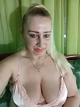 Esenia505 – Live XXX-chat