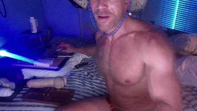 RawOkie – Live XXX-chat